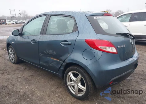 2014 Mazda Mazda2 Sport z USA, uszkodzony, nr VIN JM1DE1KY0E0181300